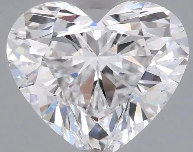 1.37ct HEART D VVS2 Lab Grown diamond