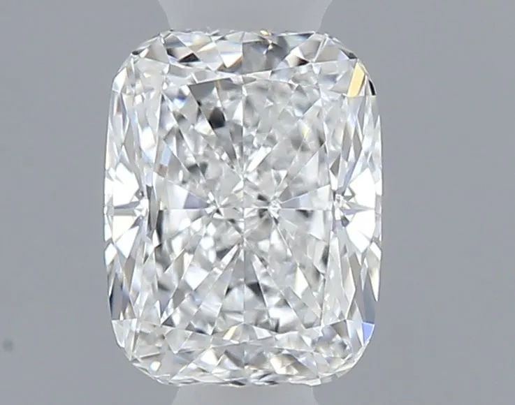 0.31ct CUSHION E VVS2 Natural diamond