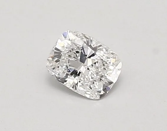 0.37ct CUSHION D VVS1 Lab diamond