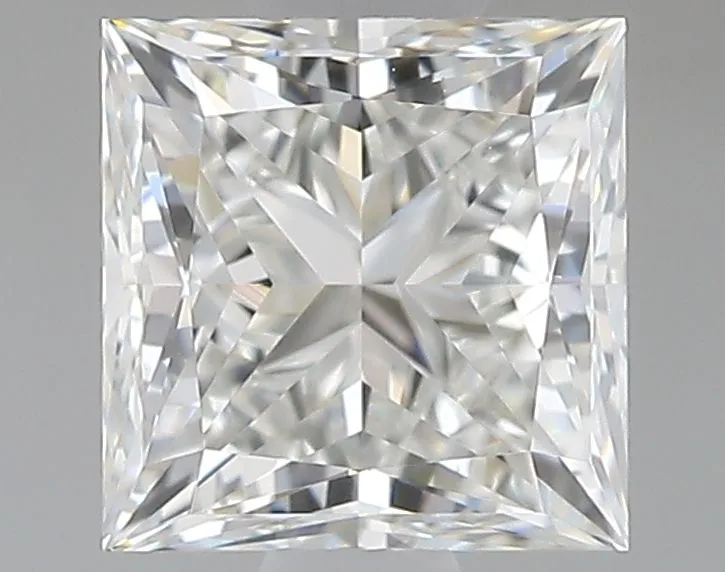0.65ct PRINCESS H VVS2 Natural diamond