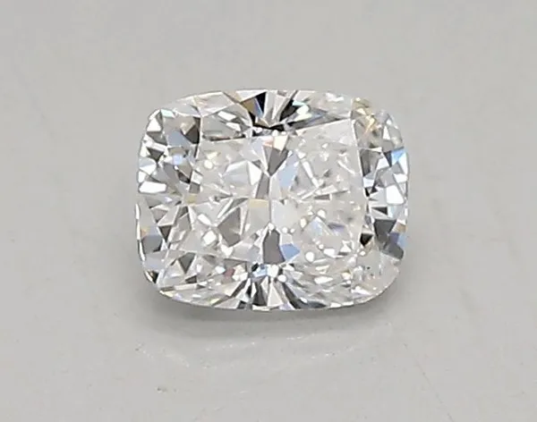 0.31ct CUSHION E VVS2 Lab diamond