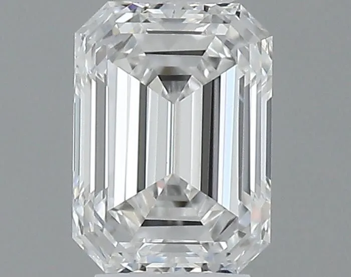0.30ct EMERALD E VVS2 Natural diamond