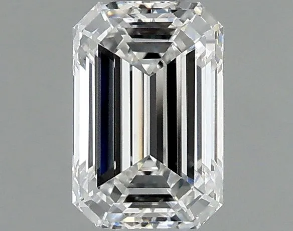 0.6ct EMERALD E IF Natural diamond