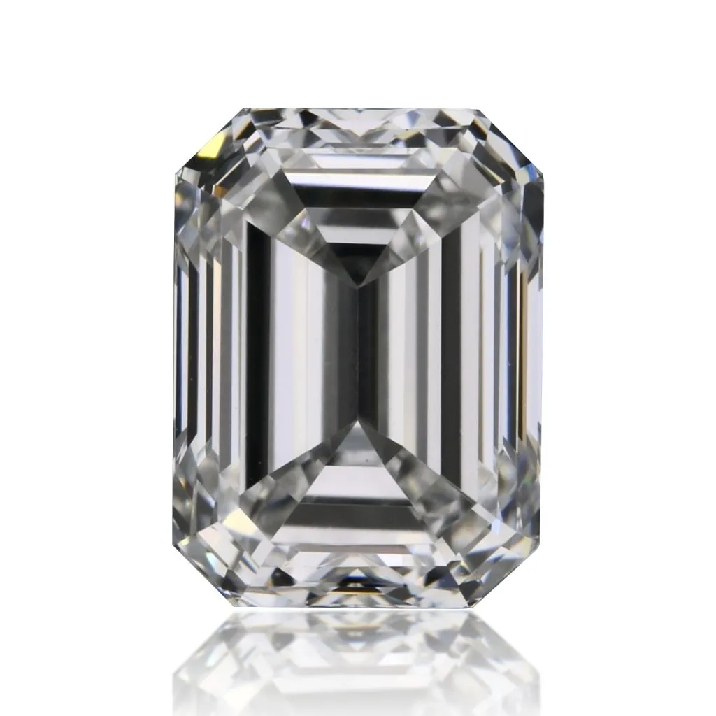 0.70ct EMERALD E VS1 Natural diamond
