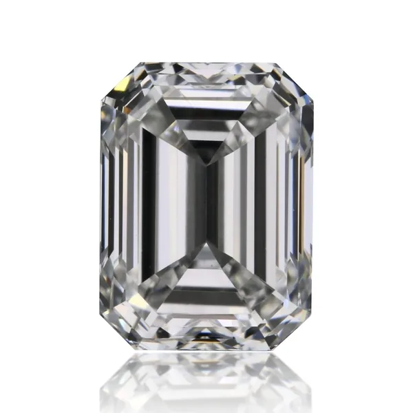 0.7ct EMERALD E VS1 Natural diamond