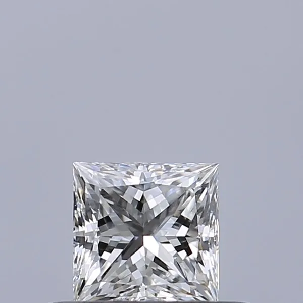 0.32ct PRINCESS E VVS1 Natural diamond