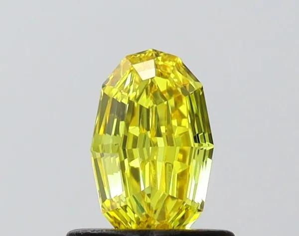 0.61ct OVAL Fancy Vivid Yellow VVS2 Coloured Lab diamond