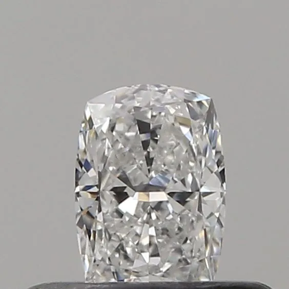 0.30ct CUSHION D VS2 Natural diamond