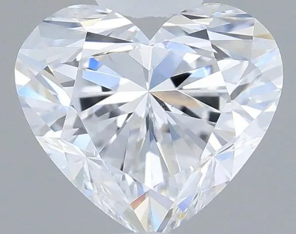 0.7ct HEART D VS1 Natural diamond