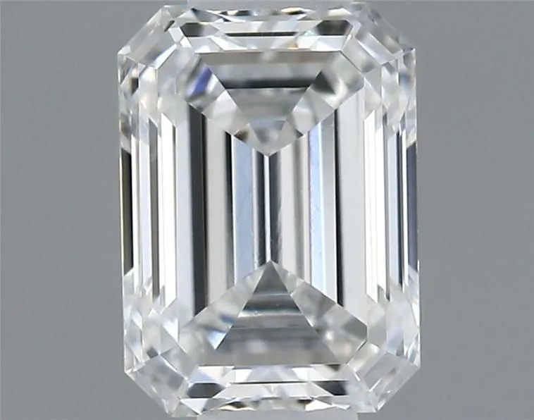 0.40ct EMERALD E VVS2 Natural diamond
