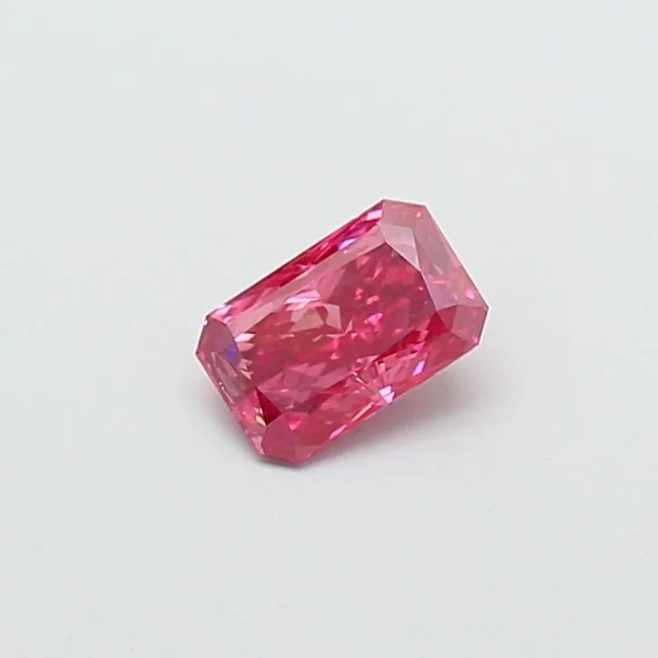0.80ct RADIANT Fancy Vivid Pink VS2 Coloured Lab diamond