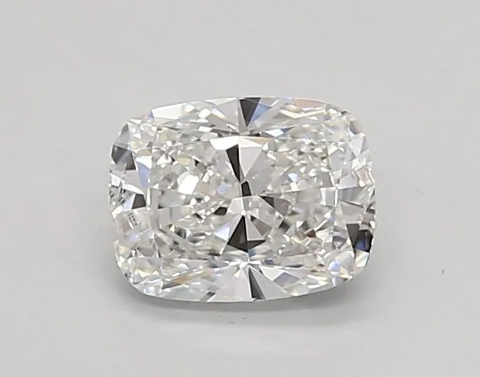 0.72ct CUSHION E VVS2 Lab Grown diamond
