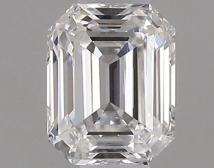 0.40ct EMERALD E SI2 Natural diamond