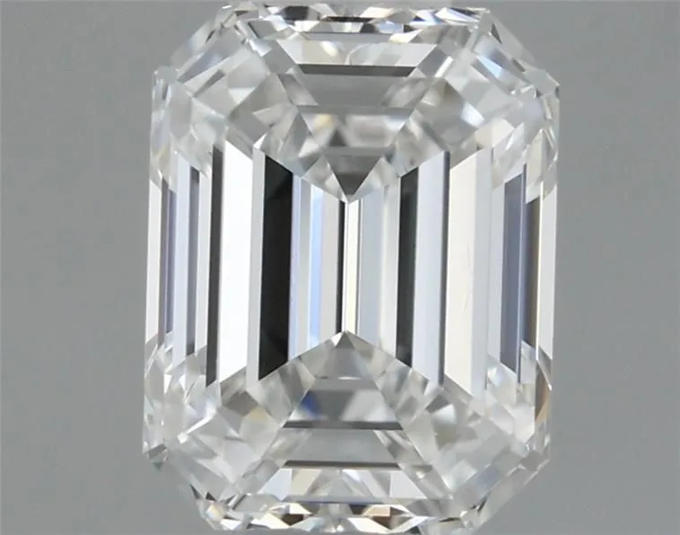 0.65ct EMERALD F SI1 Natural diamond