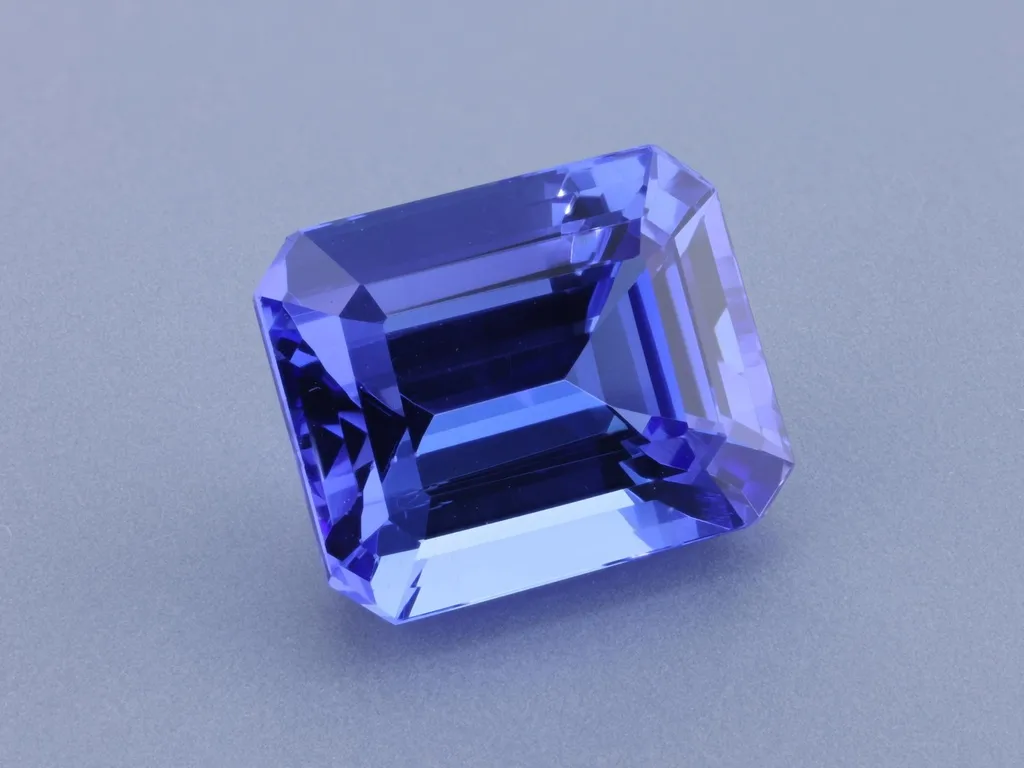 4.1ct Purple Tanzanite, Emerald Cut gemstone