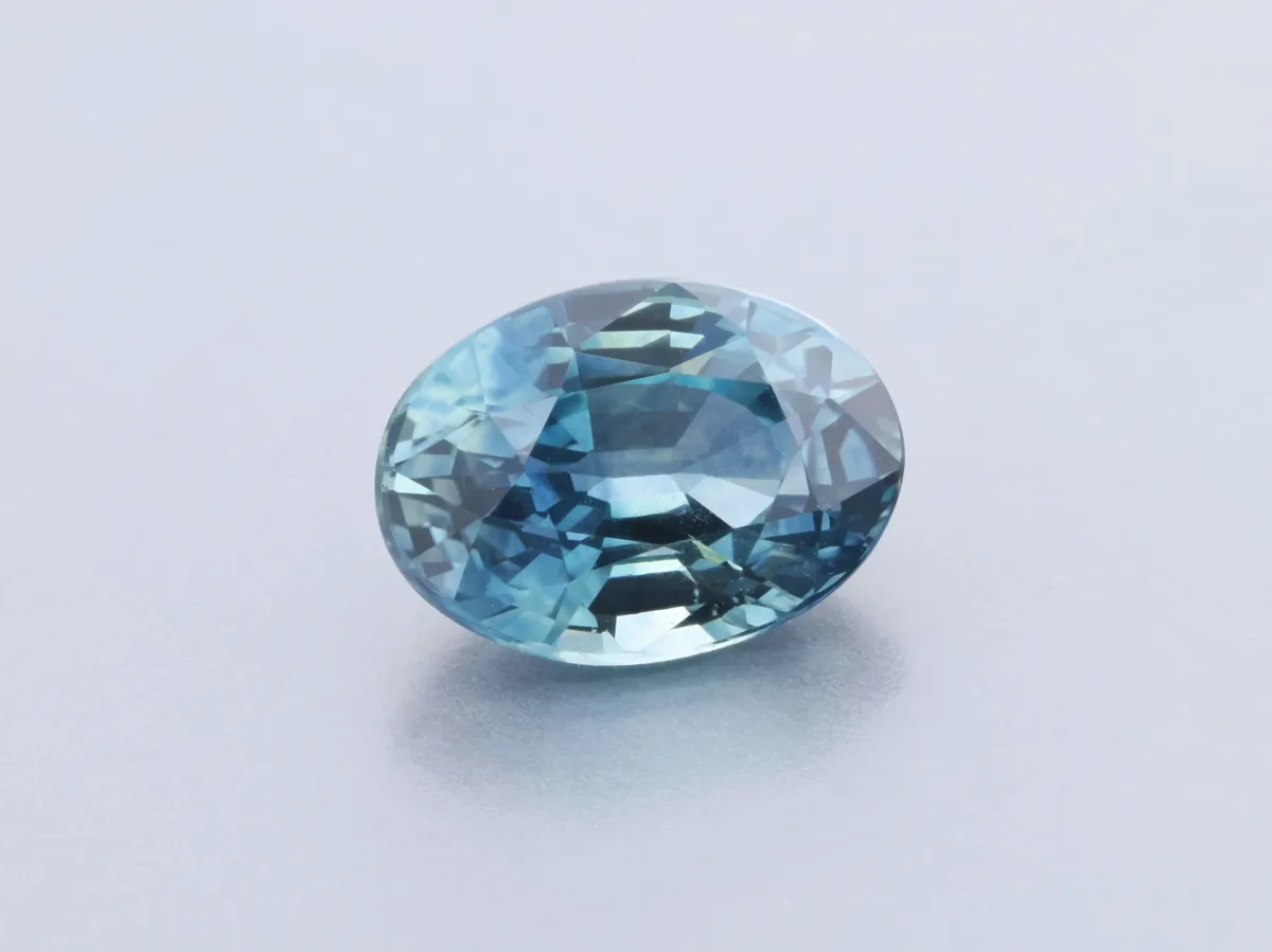 1.21ct Parti Sapphire, Oval gemstone