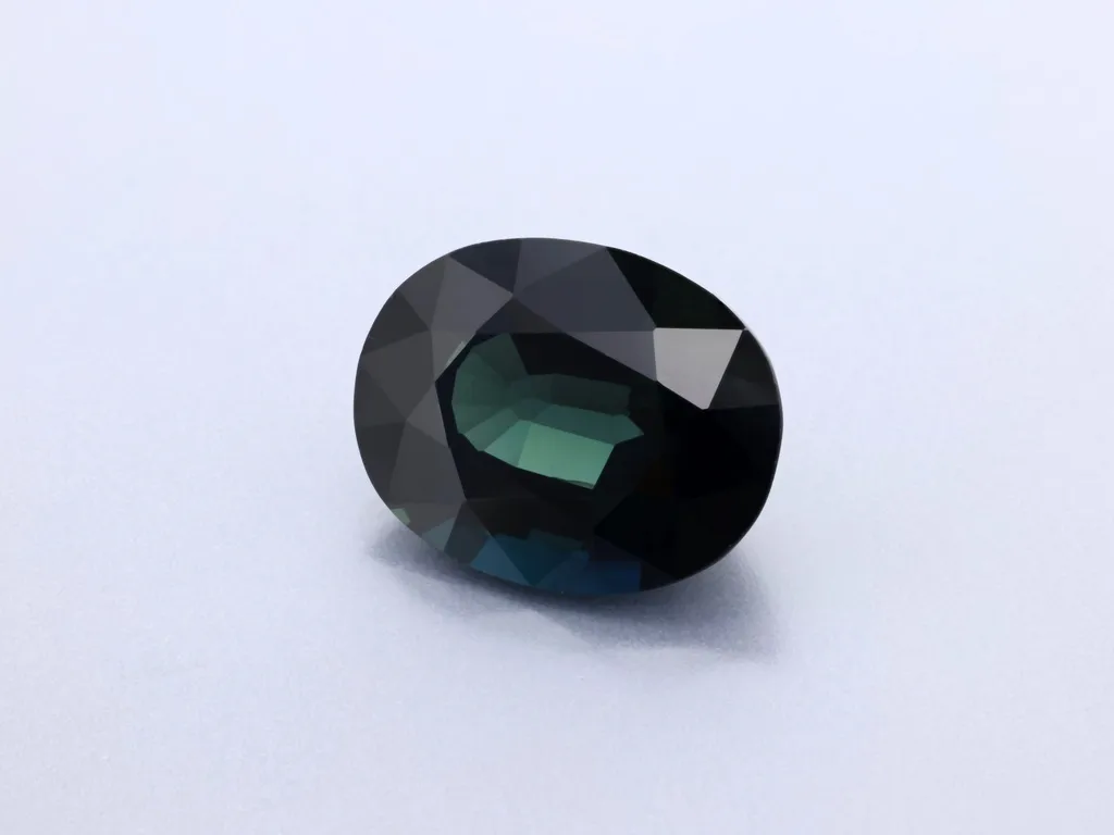 3.25ct Blue Sapphire, Oval gemstone