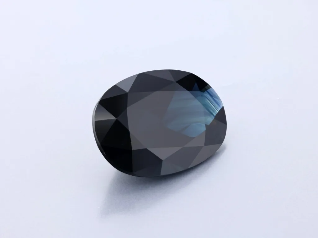 10.21ct Blue Sapphire, Oval gemstone