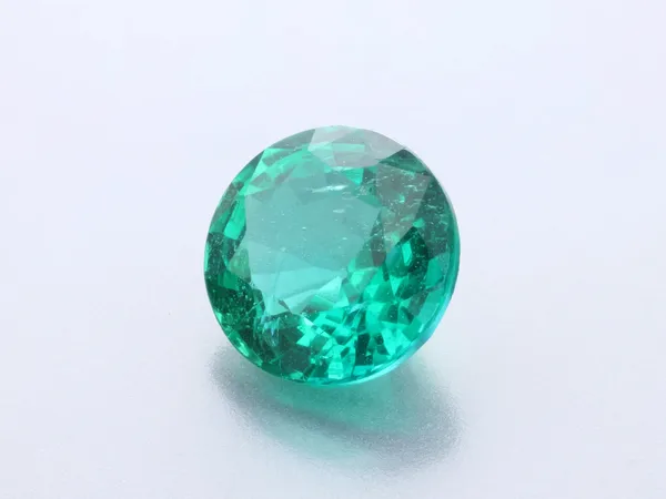 0.6ct Green Emerald, Round cut gemstone