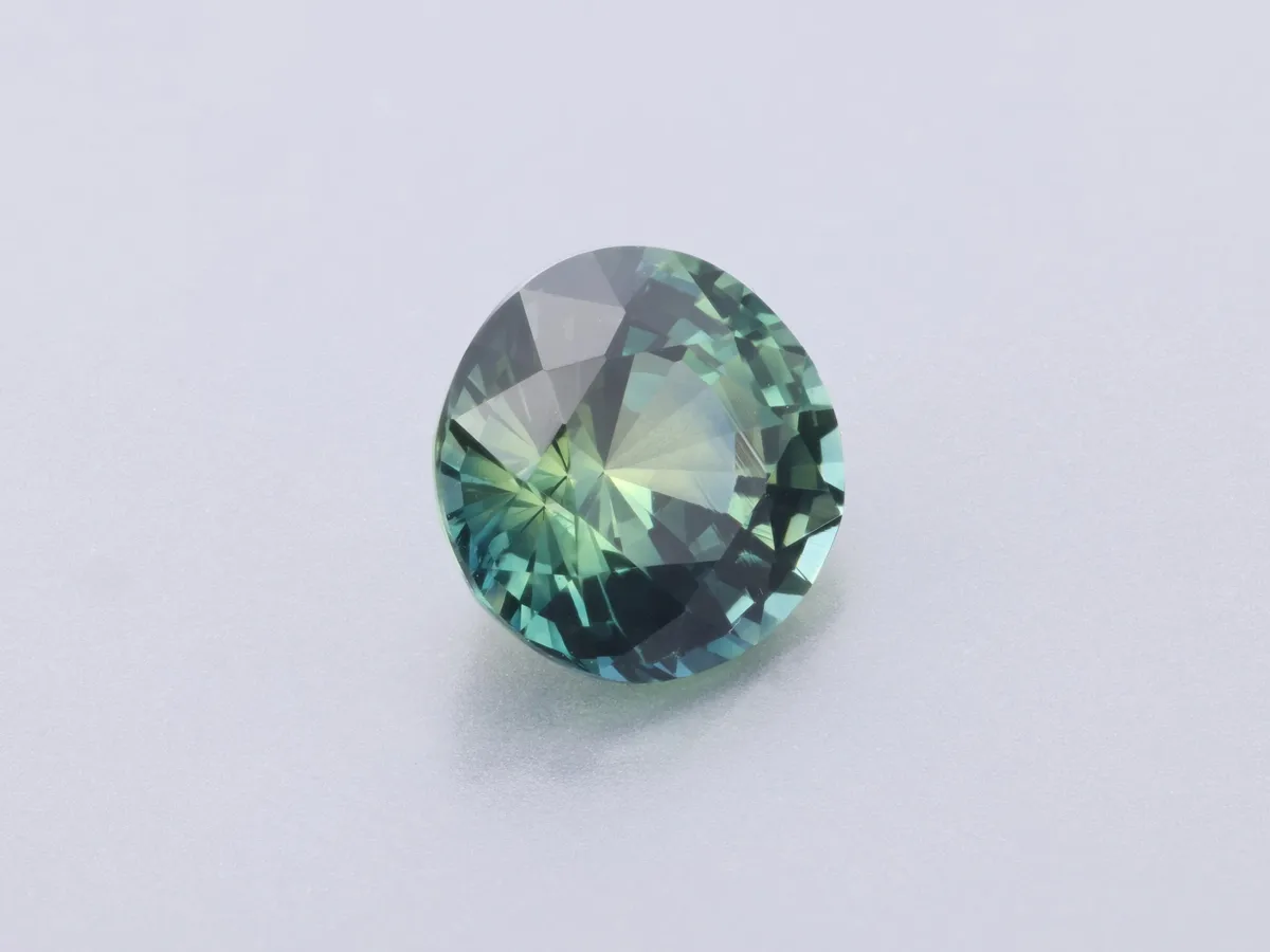 1.04ct Parti Sapphire, Round gemstone