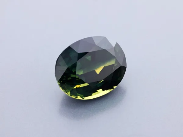 5.44ct Parti Sapphire, Oval cut gemstone