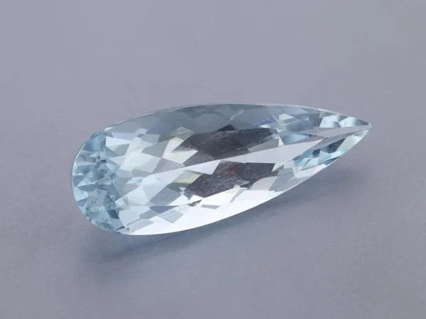 2.51ct Blue Aquamarine, Pear Shape cut gemstone