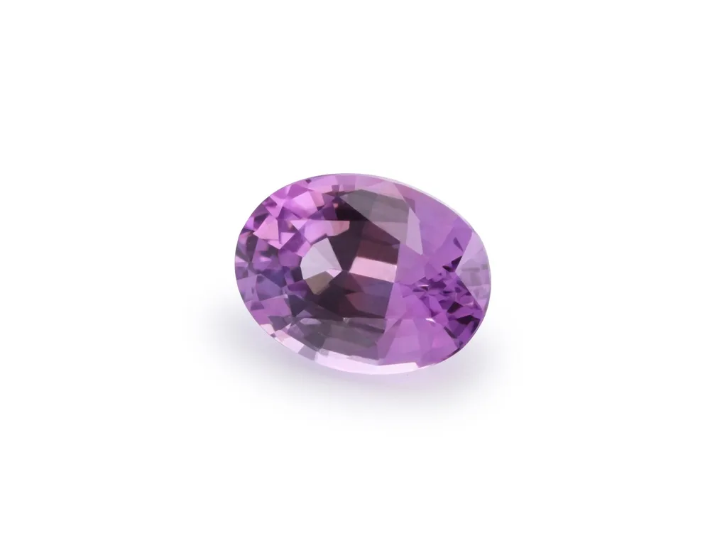 0.65ct Pink Sapphire, Oval gemstone