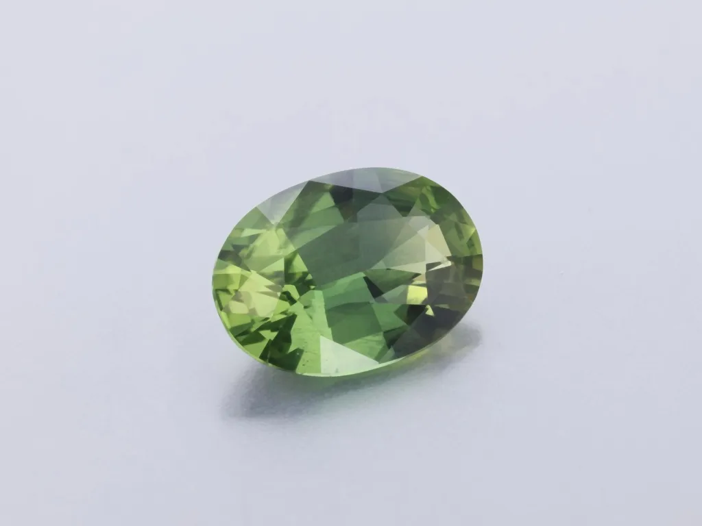 0.84ct Parti Sapphire, Oval gemstone
