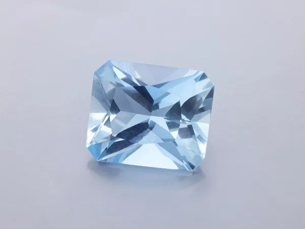 5.36ct Blue Aquamarine, Radiant Cut gemstone