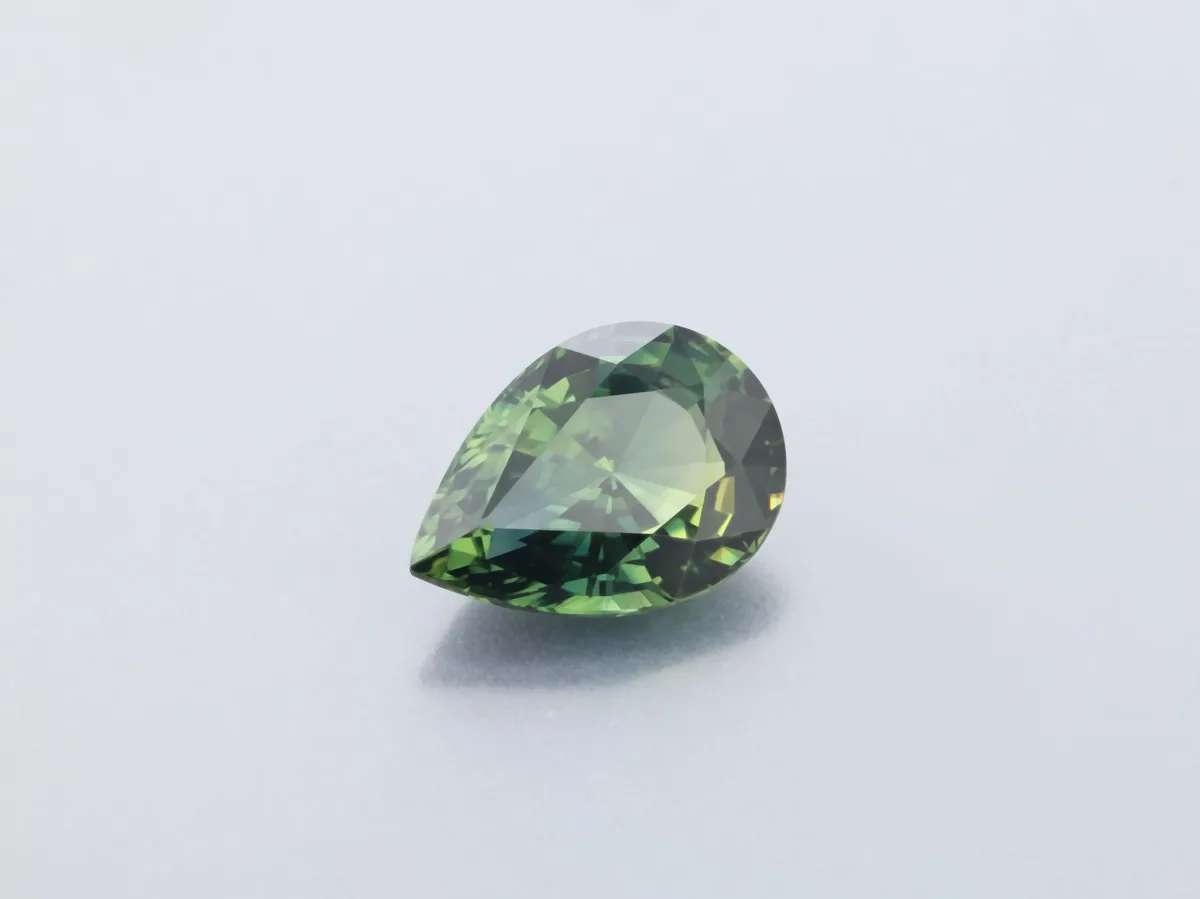 0.88ct Parti Sapphire, Pear Shape gemstone