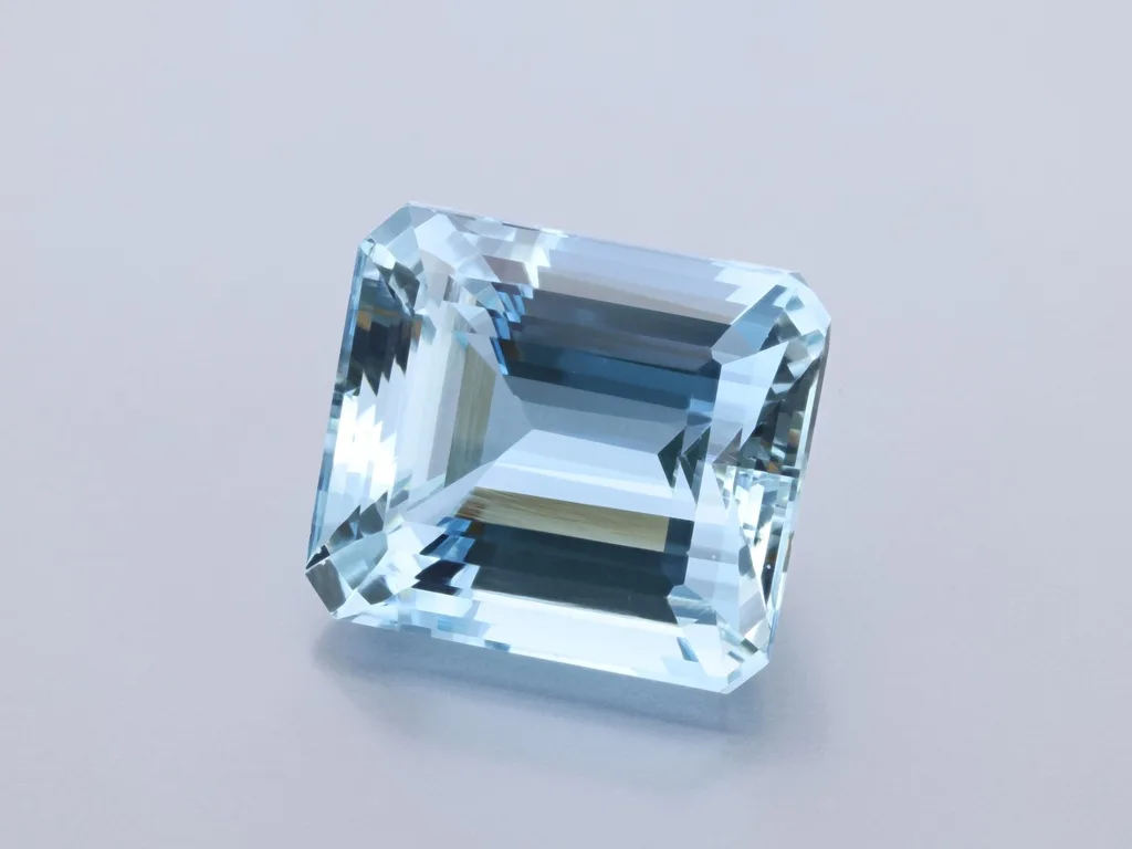 13.59ct Blue Aquamarine, Emerald Cut gemstone