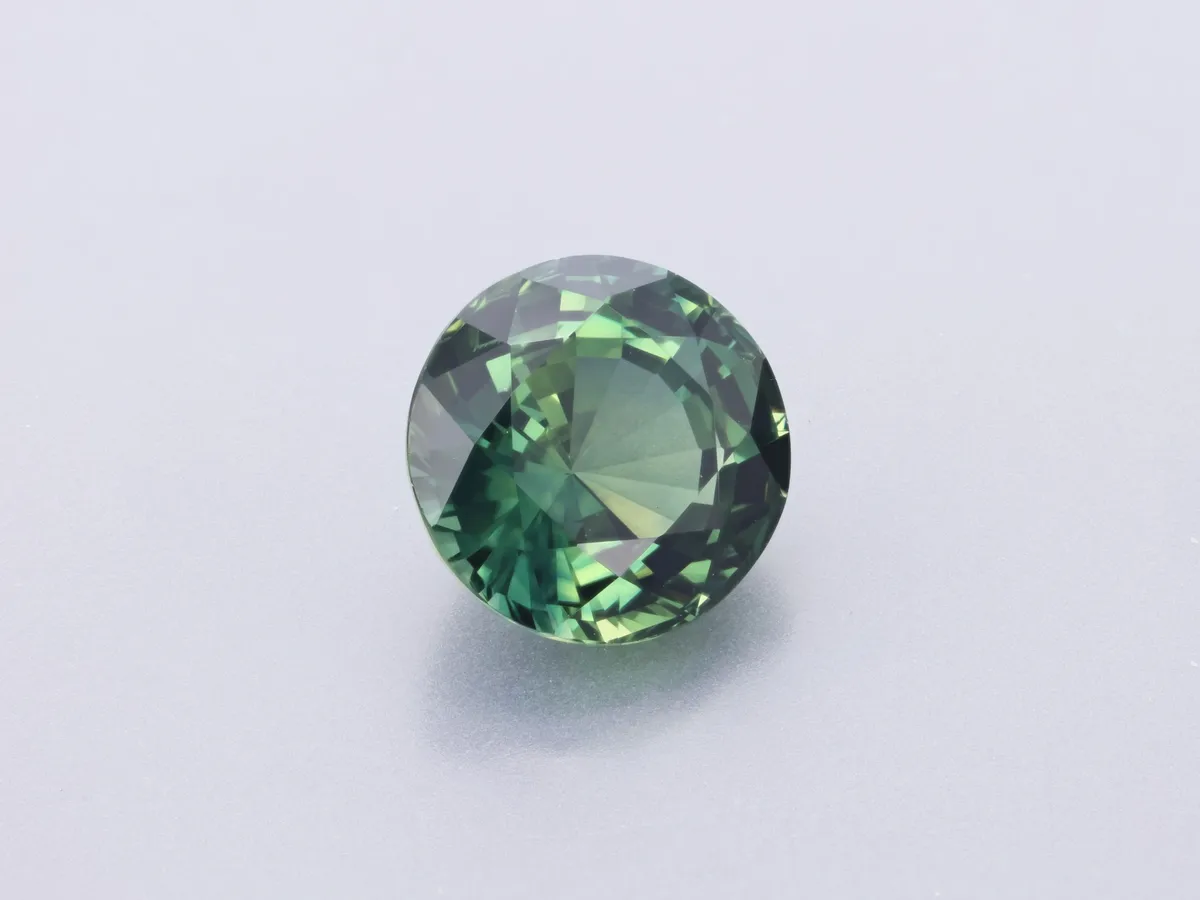 1.3ct Parti Sapphire, Round gemstone