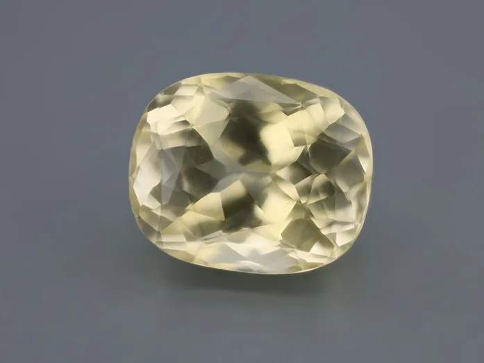 3.31ct Yellow Sapphire, Cushion gemstone