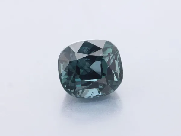 1.11ct Parti Sapphire, Cushion cut gemstone