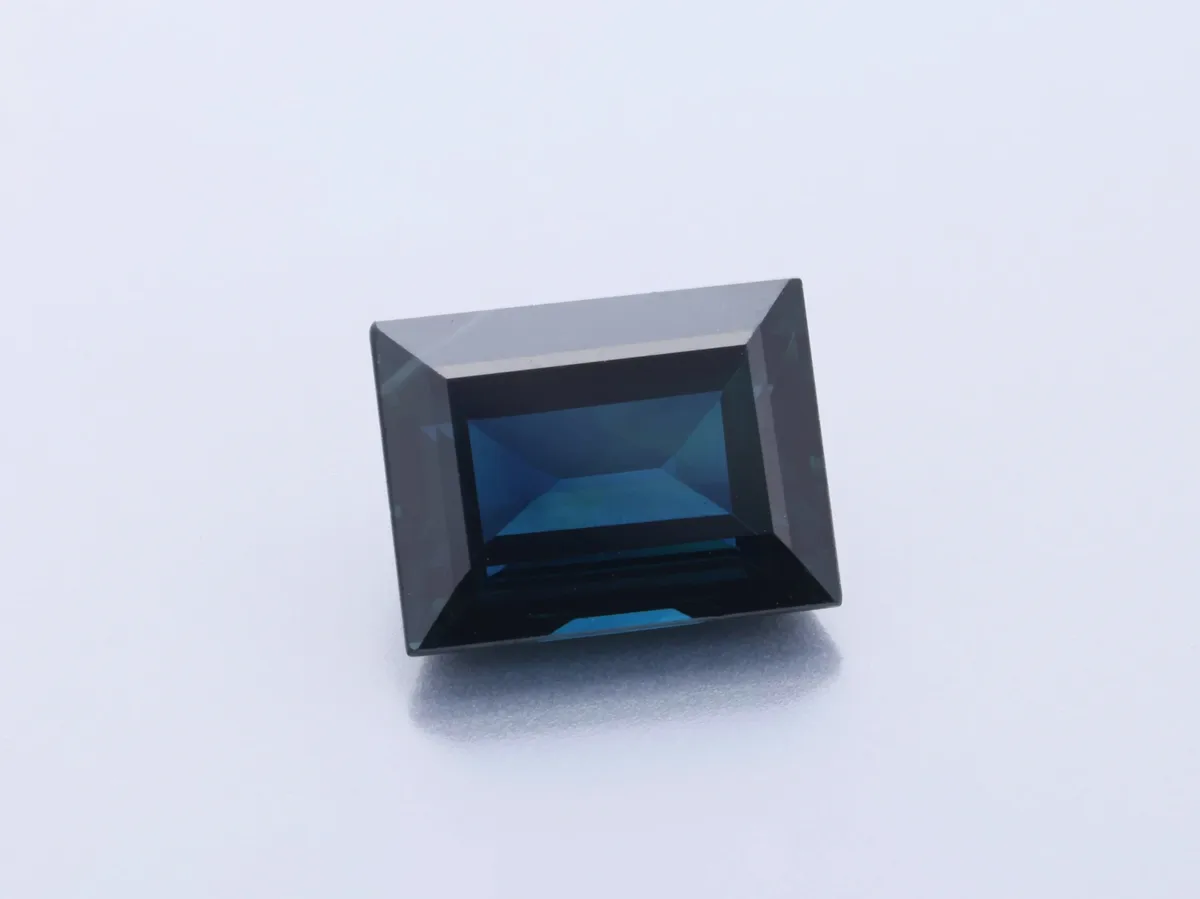 2.2ct Blue Sapphire, Baguette gemstone