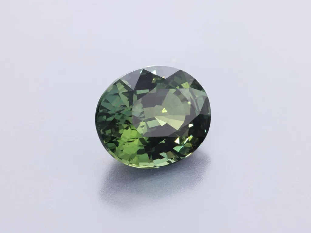 1.77ct Parti Sapphire, Oval gemstone