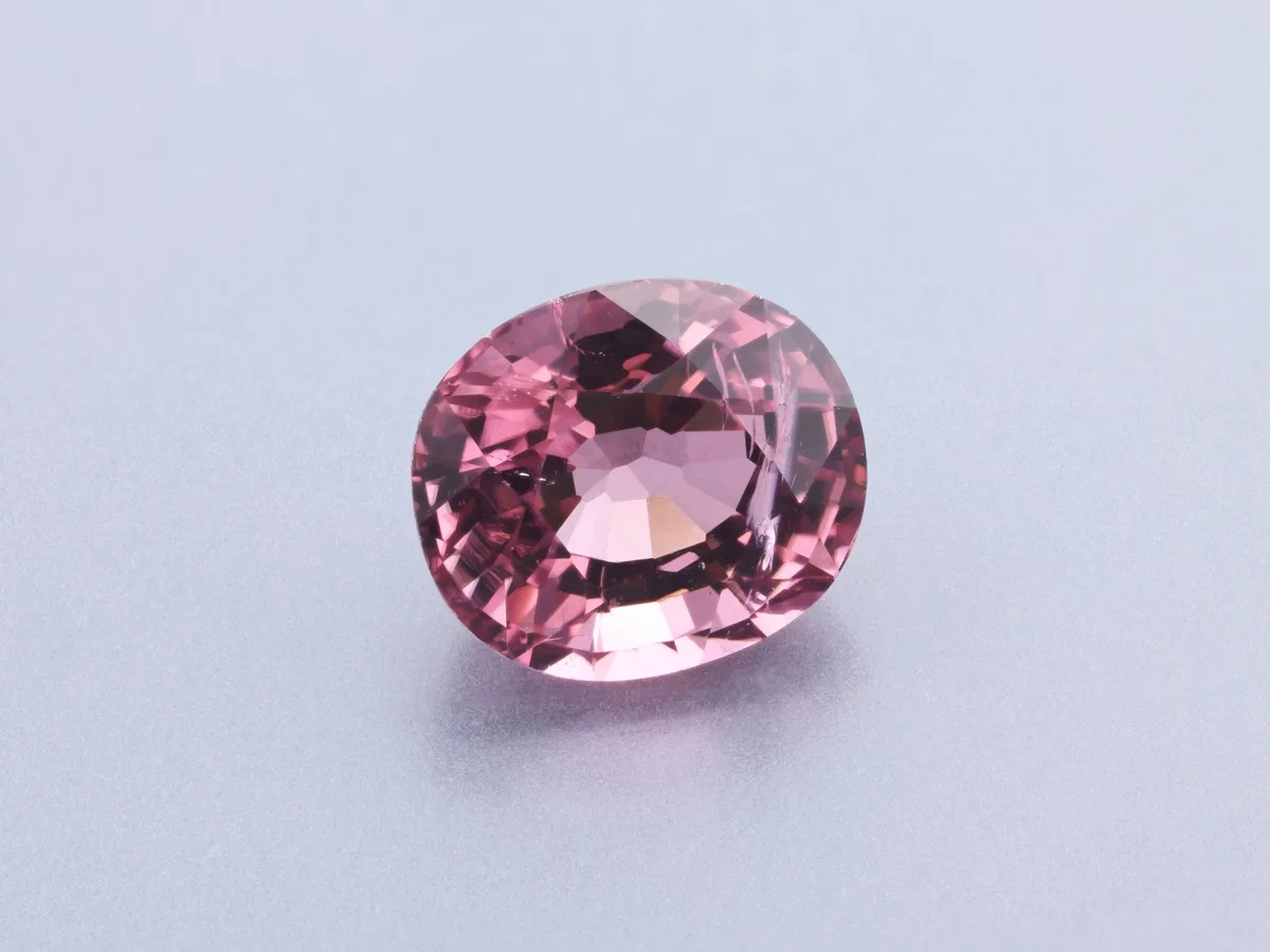 1.04ct Pink Tourmaline, Oval gemstone