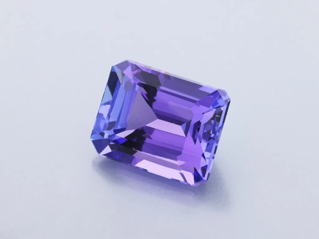 3.09ct Purple Tanzanite, Emerald Cut gemstone